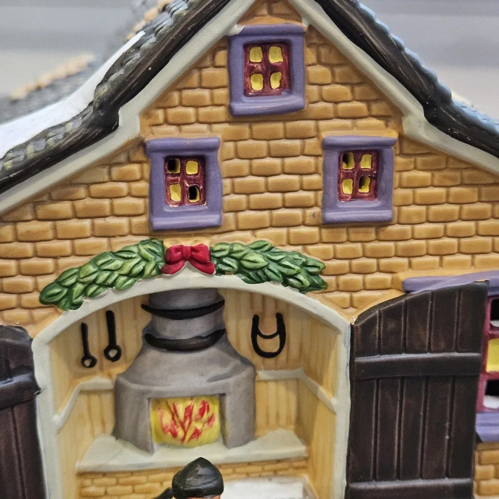 Carole Towne Carriage Maker 2002 •Lighted Shop w/ Cord •Lemax Manufactured • Box